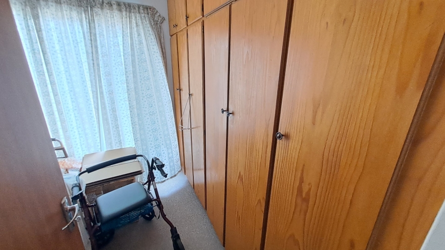 3 Bedroom Property for Sale in Langenhovenpark Free State